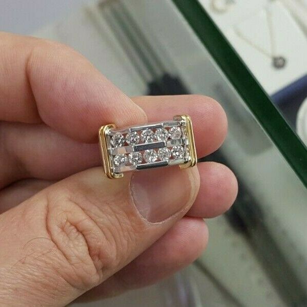 Herren-Ring mit 1 ct. Gesamtgewicht Diamanten, doppelreihig, aus 10K Weißgold
