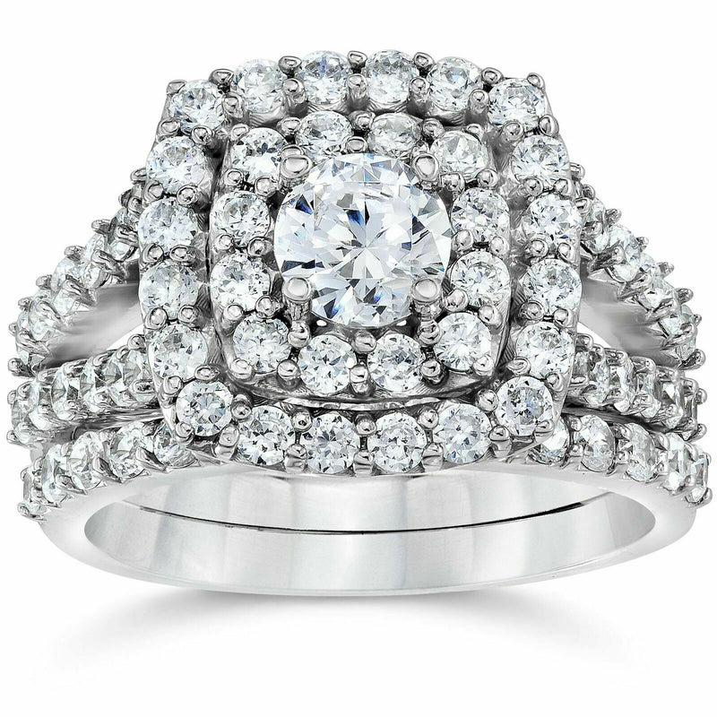 Zertifiziertes Braut-Set mit 2 ct. Gesamtgewicht Diamant im Kissenschliff, Halo, aus 10K Weißgold