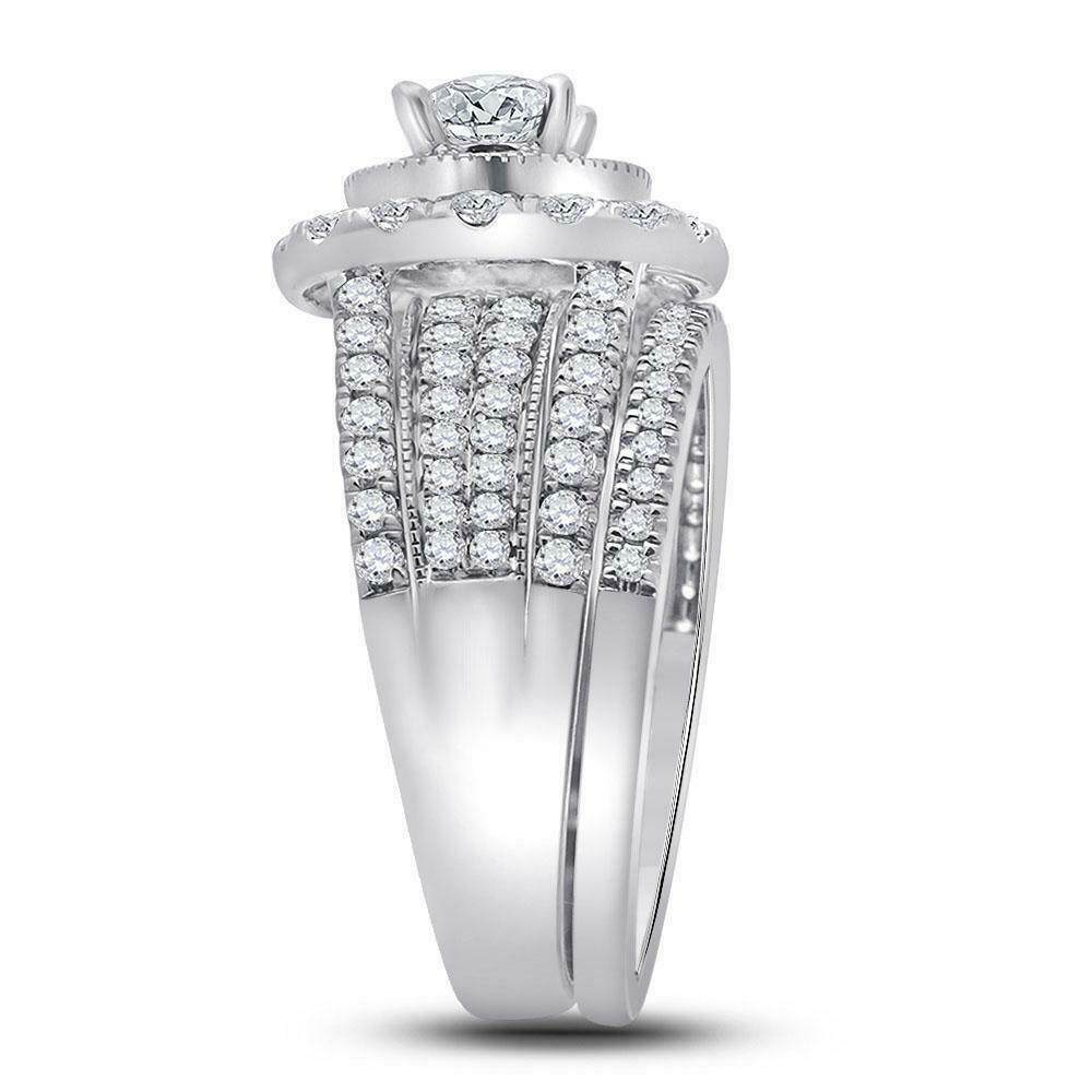 Zertifiziertes Braut-Set mit 2,0 Karat Diamant im Kissenschliff und Halo aus Weißgold