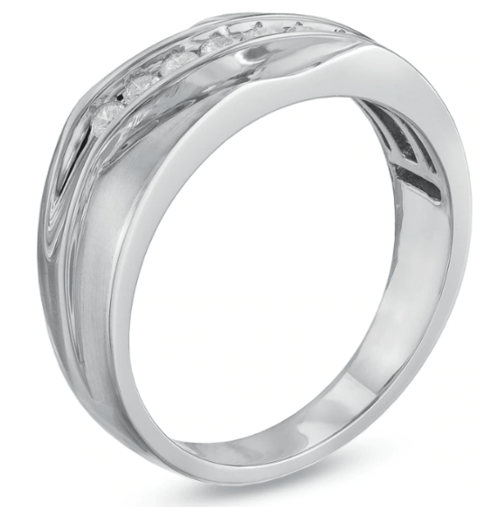 Herren-Ehering mit sieben Diamanten, 0,25 ct. Gesamtgewicht, aus 10K Weißgold