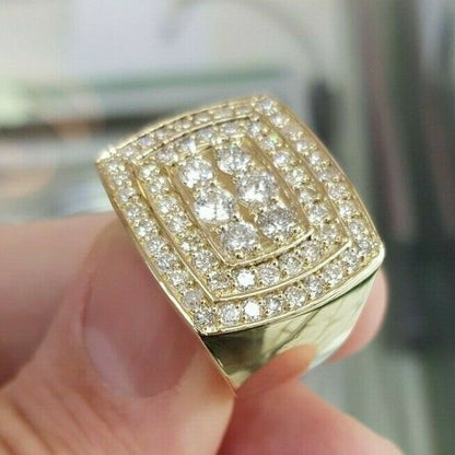 Herren-Ring mit 3 ct. Diamant in doppelter Kissenschliff-Rahmenfassung aus 10K Weißgold