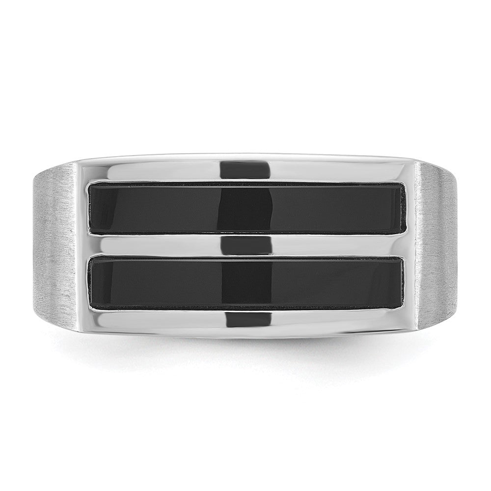 Herrenring aus 14K Weißgold mit satiniertem Onyx, komplett