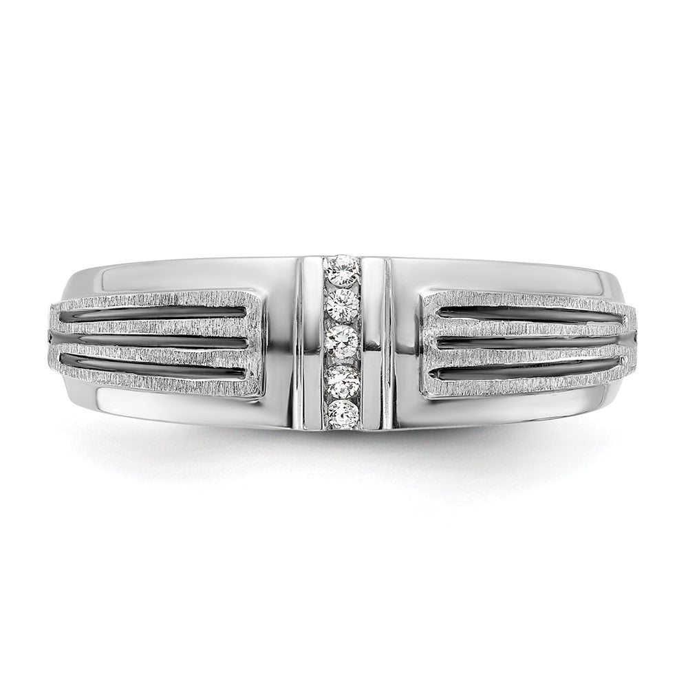 14K Weißgold mit Schwarzrhodinierung 0,05 ct. Laborgezüchteter Diamant VS/SI+ G+ Poliert Satiniert und Gerillt Fünf-Steine-Herrenring