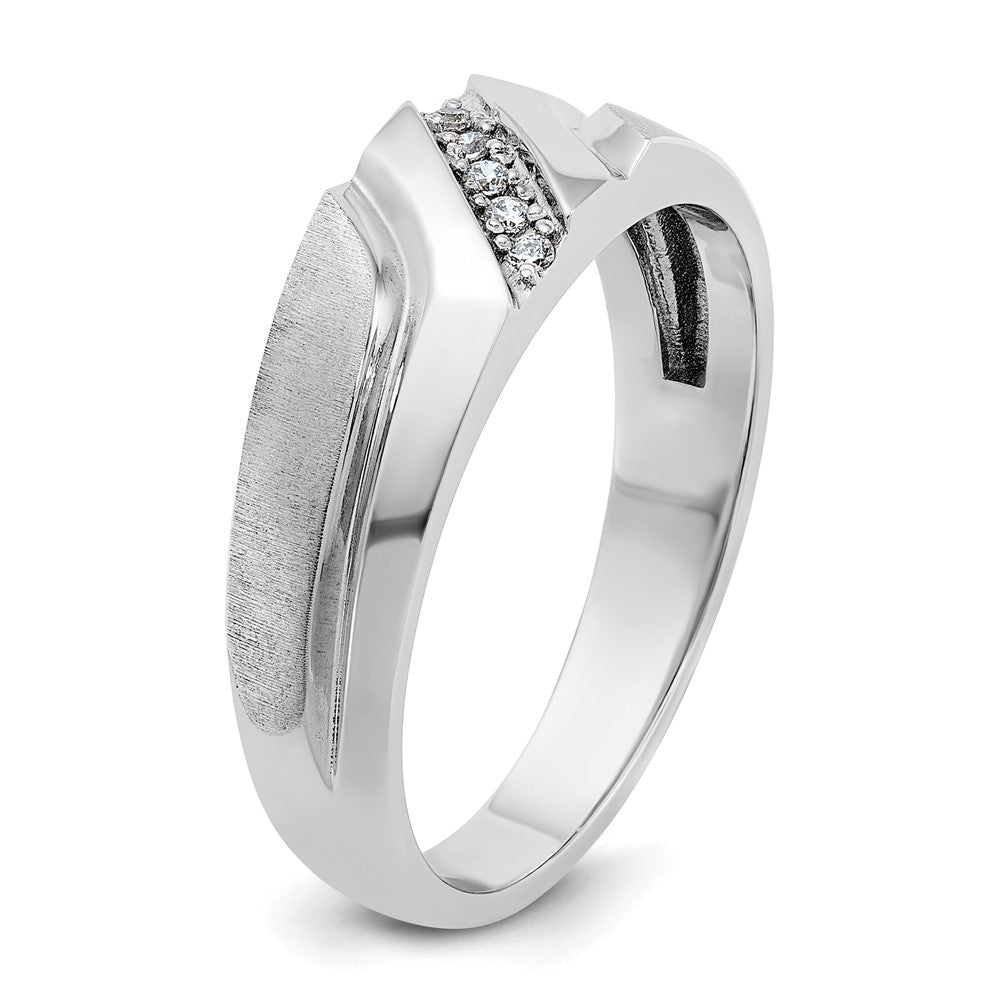14K Weißgold Herrenring, poliert und satiniert, mit 0,05 ct. Diamant, komplett