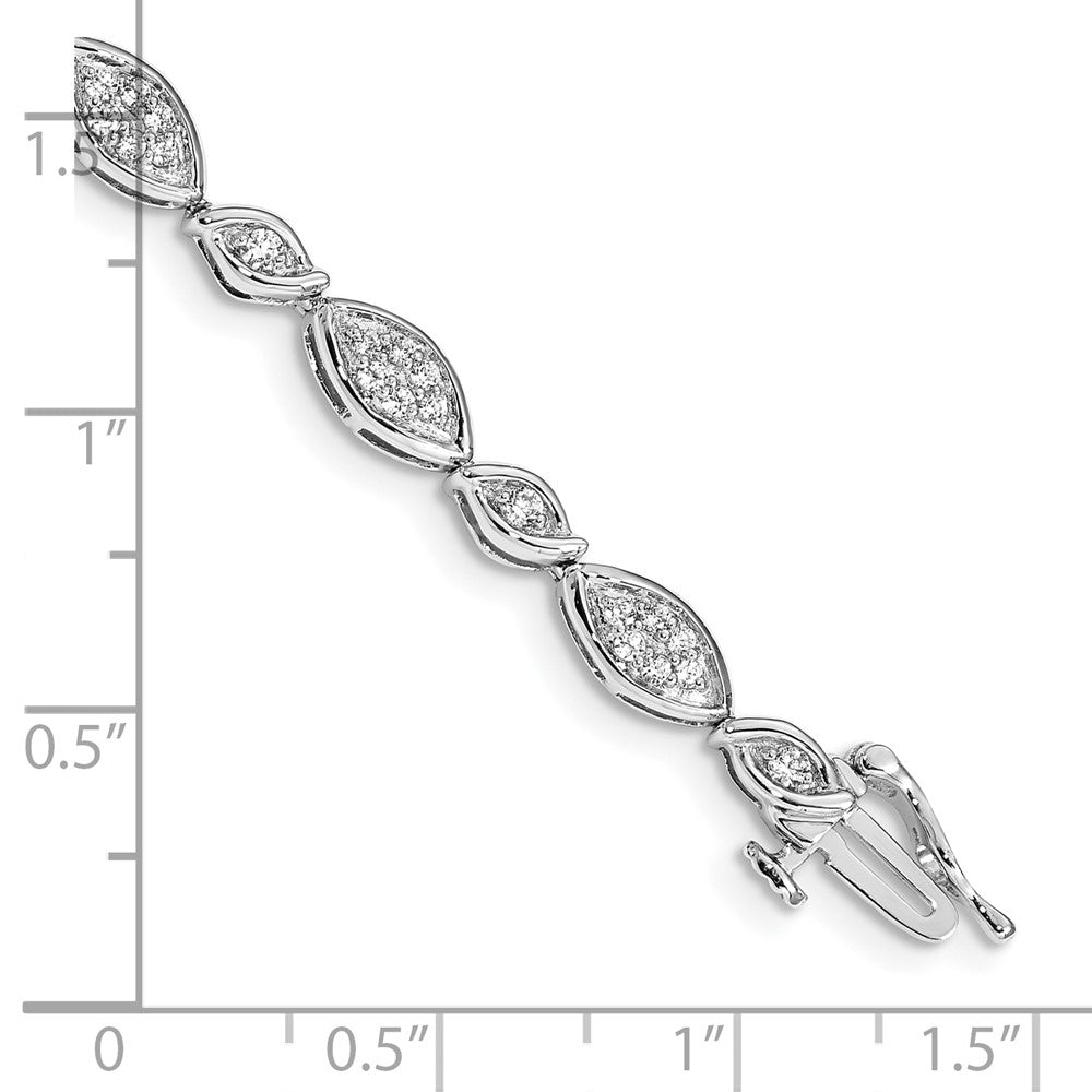 14 Karat Gelbgold Armband mit natürlichen Diamanten