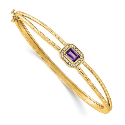 14K Gelbgold-Armreif mit Amethyst im Smaragdschliff und natürlichen Diamanten im Halo-Design