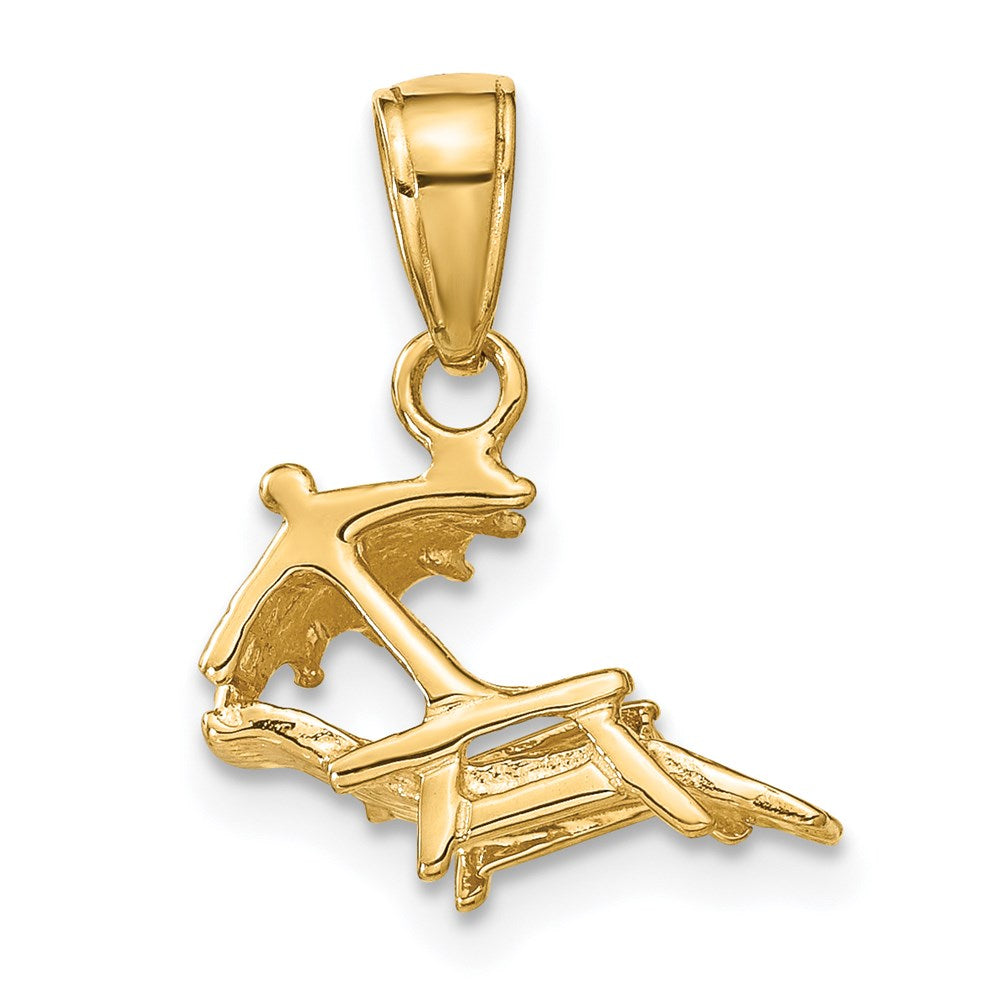 14K Gelbgold 3-D Liegestuhl-Anhänger (Strand)