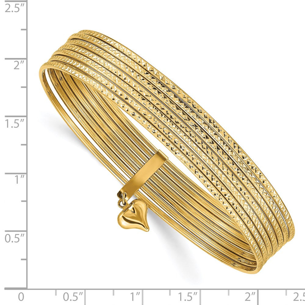 14K Gelbgold mit Hängend Herz Set Of 7 Schieber-on Strukturiert Bangles 8"