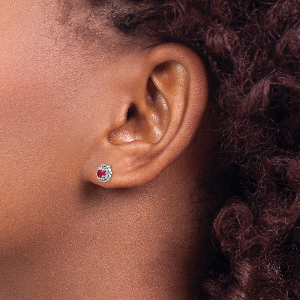 14K Weißgold Ohrringe mit echten Diamanten und Rubin-Cabochons
