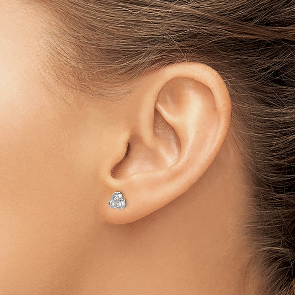 14K Weißgold Diamant-Ohrringe mit 3 Steinen