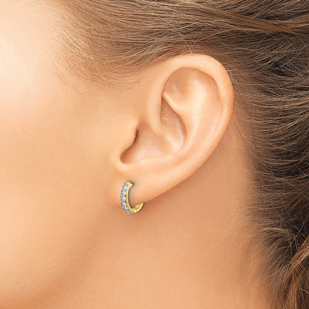 14K Gelbgold Creolen mit echten Diamanten und Klappscharnier