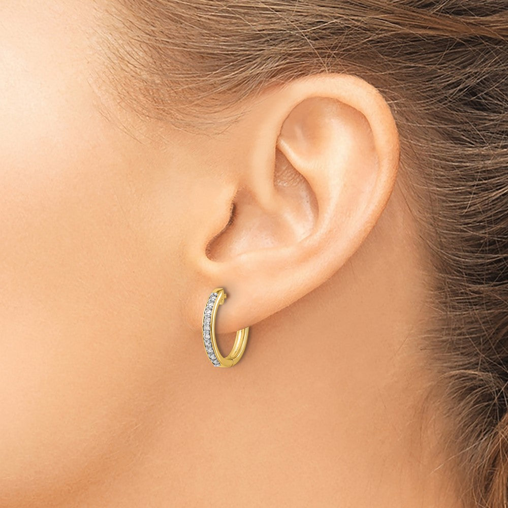 14K Gelbgold Creolen mit echten Diamanten und Scharnier