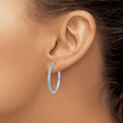 14K Weißgold Diamant-Creolen mit Milgrain und Klappscharnier