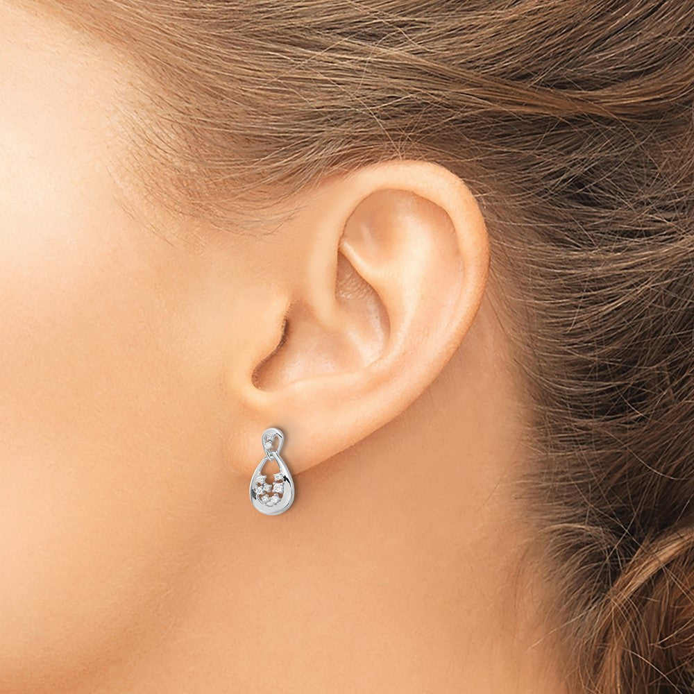 14K Weißgold Ohrstecker mit echten Diamanten