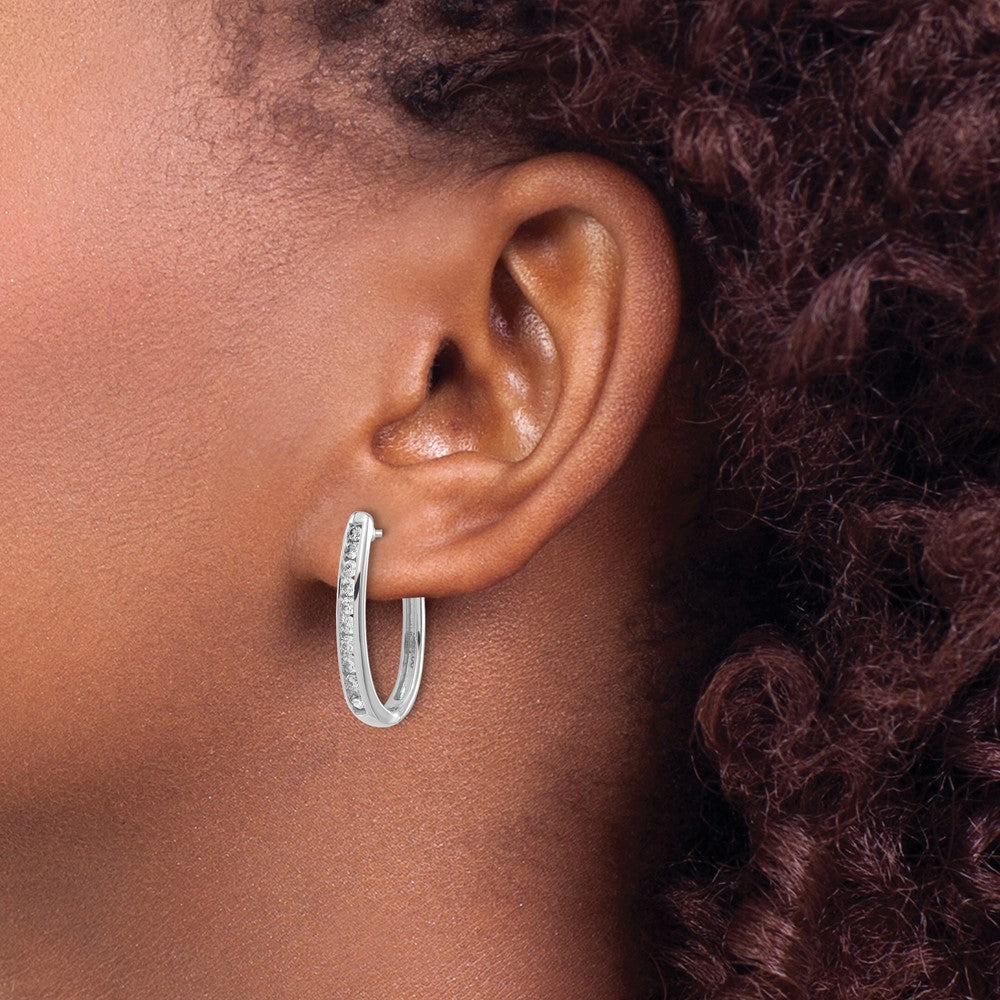 14K Weißgold Creolen mit echten Diamanten, oval, mit Klappscharnier