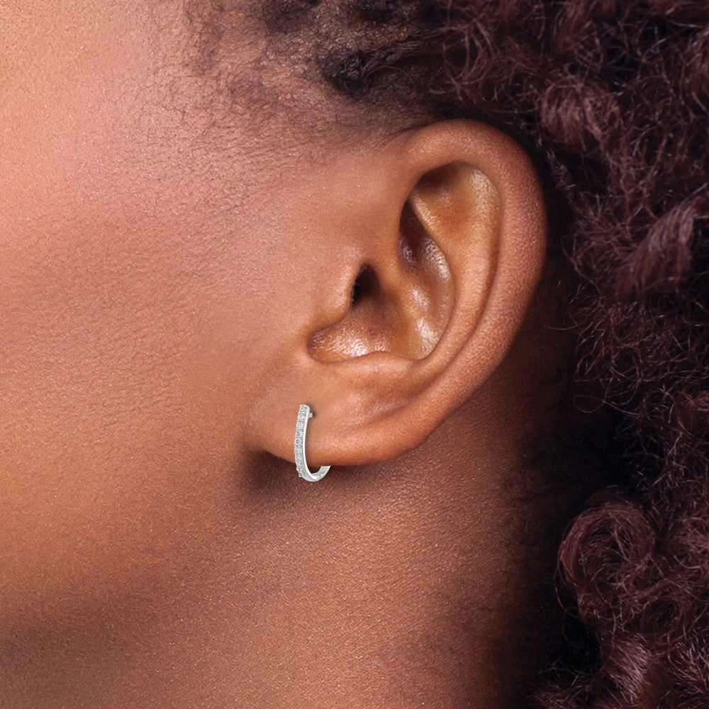 14K Weißgold Creolen mit echten Diamanten und Scharnierverschluss