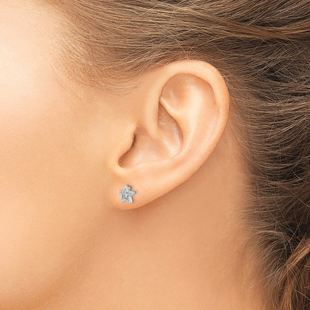 14K Weißgold Ohrstecker mit echten Diamanten in Sternform