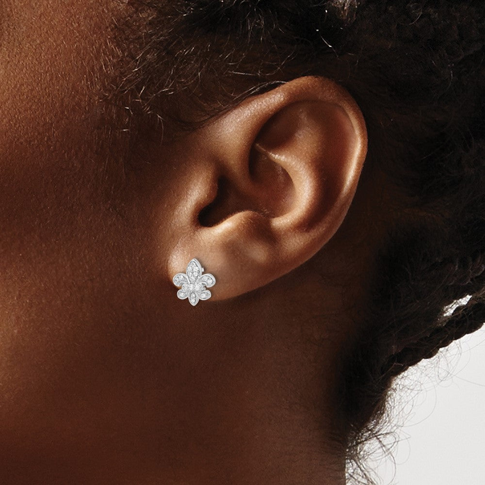 14K Weißgold Fleur-de-Lis-Ohrstecker mit im Labor gezüchteten Diamanten, VS/SI+ G+