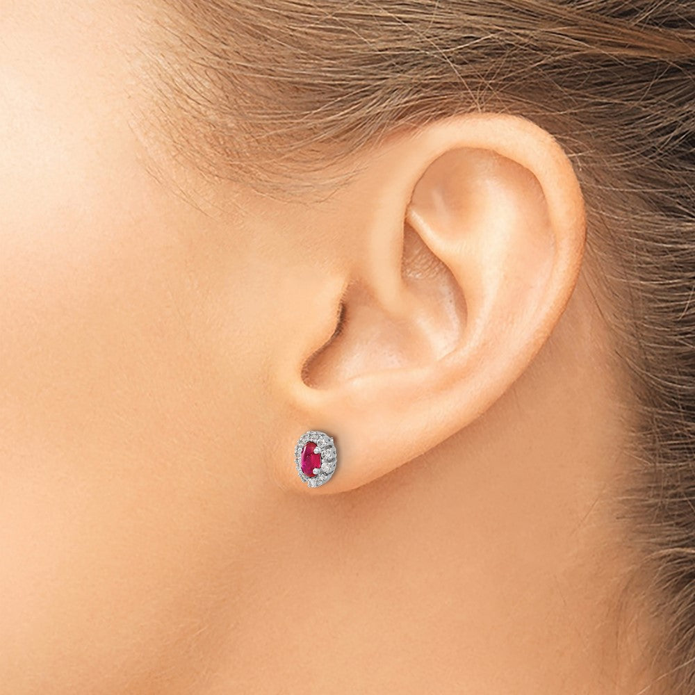 10K Weißgold Diamant und Rubin Oval Heiligenschein Ohrringe