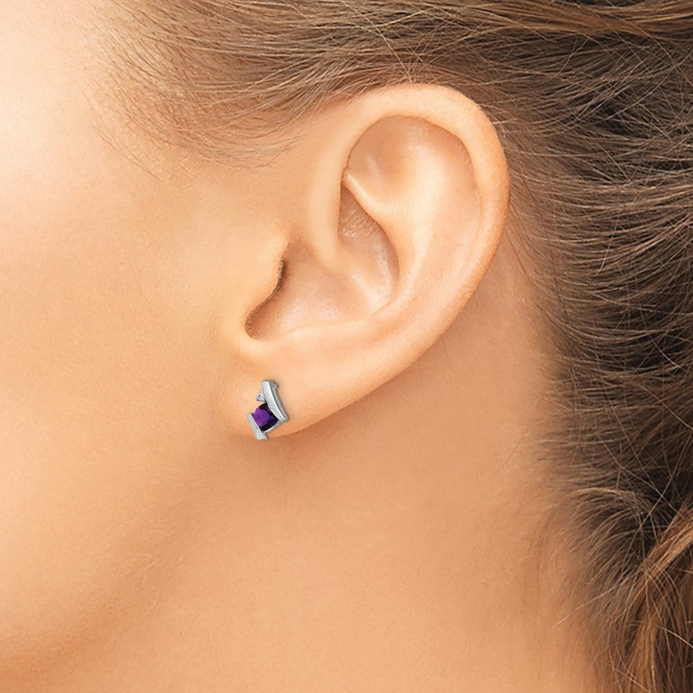 10K Weißgold Kissen Amethyst und Diamant Ohrringe