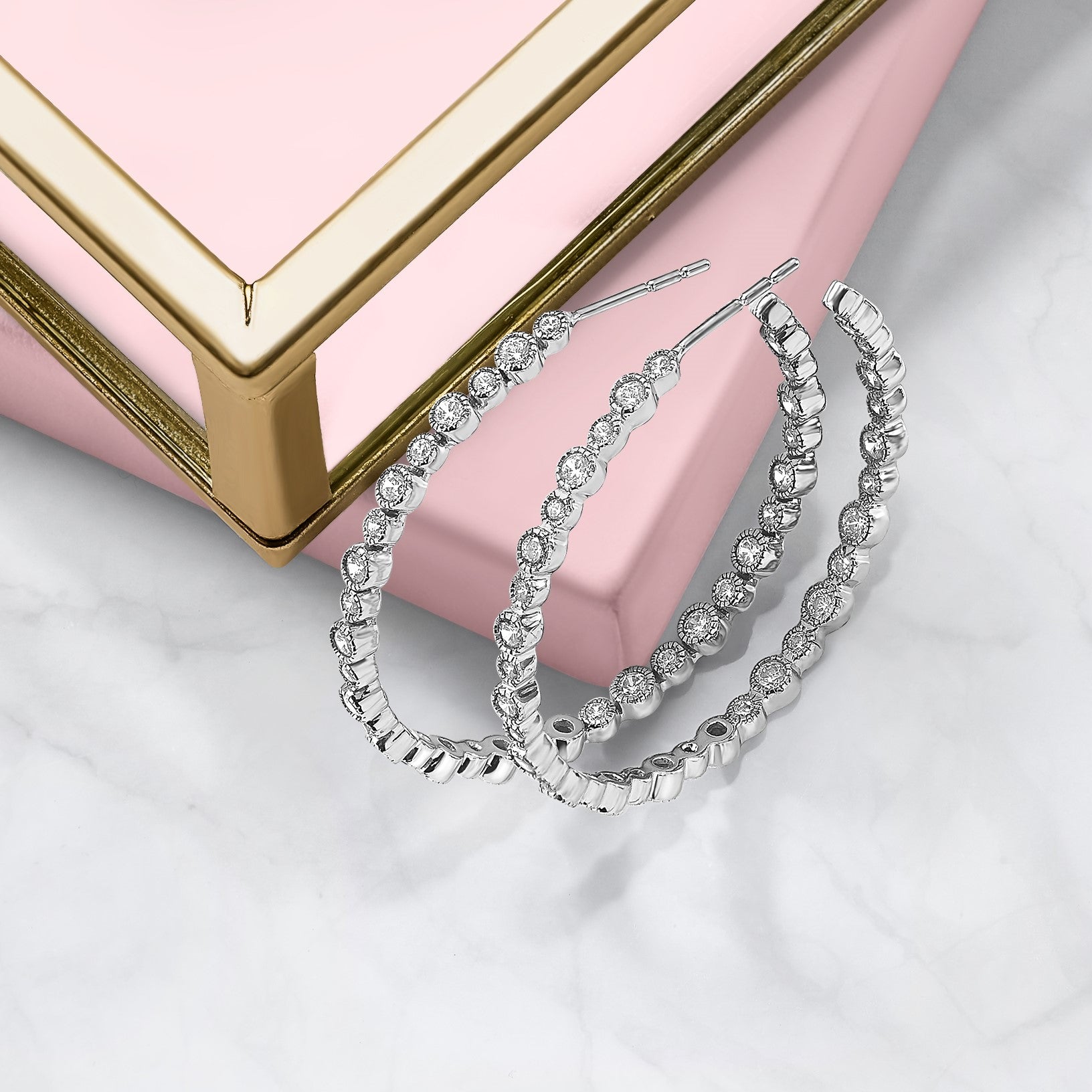 14K Weißgold Creolen mit Stecker, Kreis-Zargenfassung, 1,5 ct. Laborgezüchtete Diamanten, VS/SI+ G+