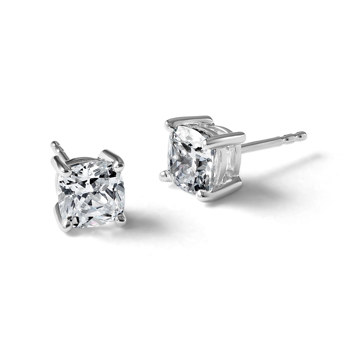 14K Weißgold Laborgezüchtete Diamant-Ohrstecker, 2 ct., VS/SI+ G+, Cushion-Schliff, 4-Krappen-Fassung, hohes Gewicht