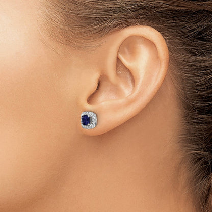 14K Weißgold Halo-Ohrstecker mit 0,375 ct. laborgezüchtetem Diamant VS/SI+ G+ und laborgezüchtetem blauem Saphir, September-Geburtsstein