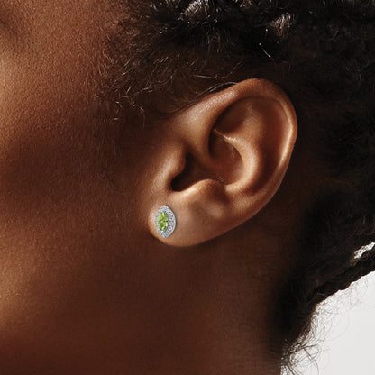 14K Weißgold Ohrstecker mit 0,2 ct. Laborgezüchteten Diamanten VS/SI+ G+ und Peridot-Geburtsstein für August