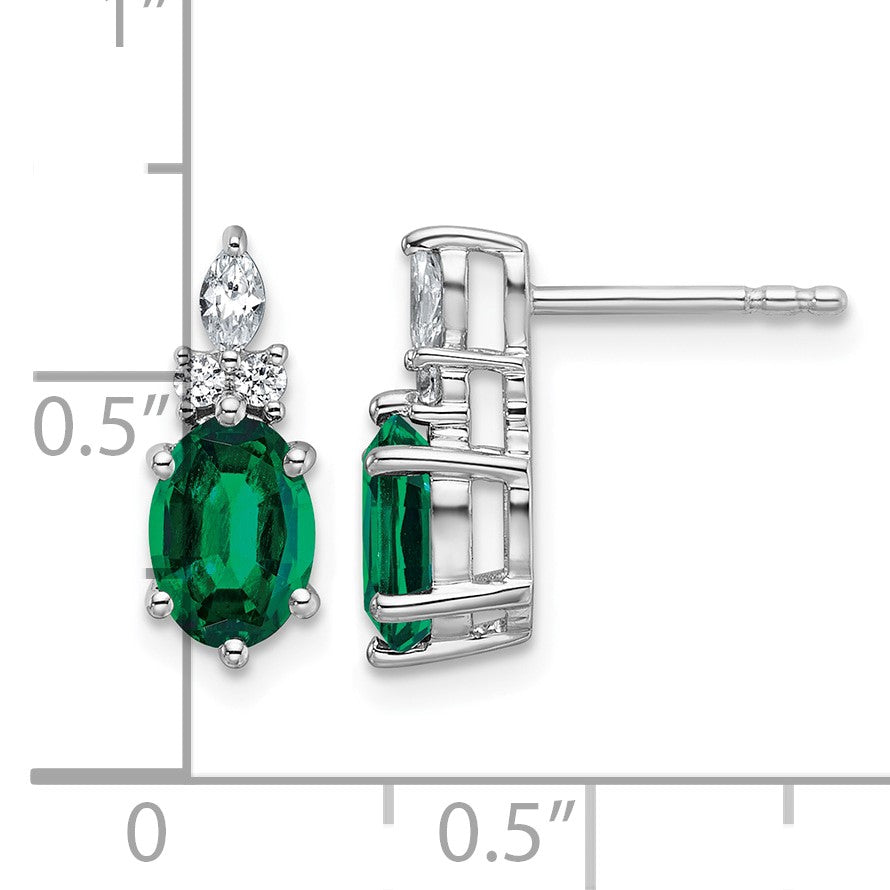 14K Weißgold Ohrstecker mit Diamanten und ovalem 7x5 mm laborgezüchtetem Smaragd (Mai-Geburtsstein)