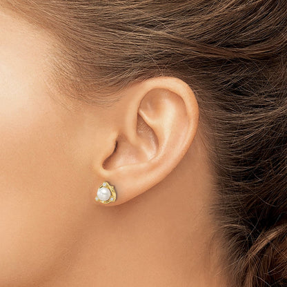 14K Gelbgold Ohrstecker mit 0,1 ct. laborgezüchteten Diamanten VS/SI+ G+ und 5,50 mm runden Süßwasser-Zuchtperlen