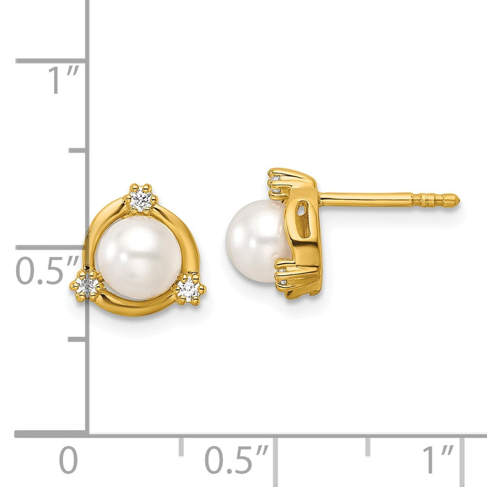 14K Gelbgold Ohrstecker mit 0,1 ct. laborgezüchteten Diamanten VS/SI+ G+ und 5,50 mm runden Süßwasser-Zuchtperlen