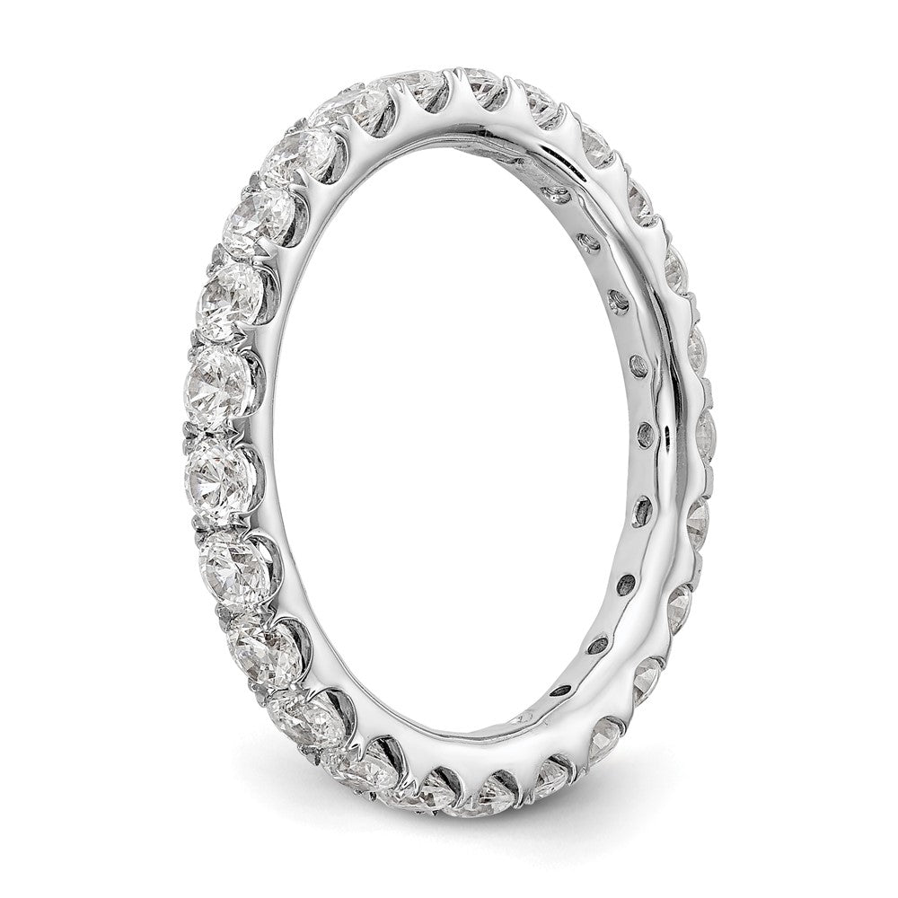 14K Weißgold Memoire-Ring mit 1,5 ct. im Labor gezüchteten Diamanten VS/SI+ G+ in gemeinsamer Krappenfassung