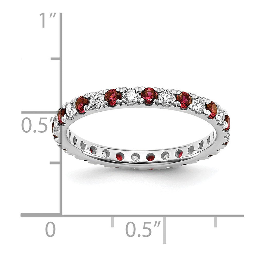 14K Weißgold 0,375 ct. Laborgezüchteter Diamant VS/SI+ G+ und Laborgezüchteter Rubin Memoire Ring