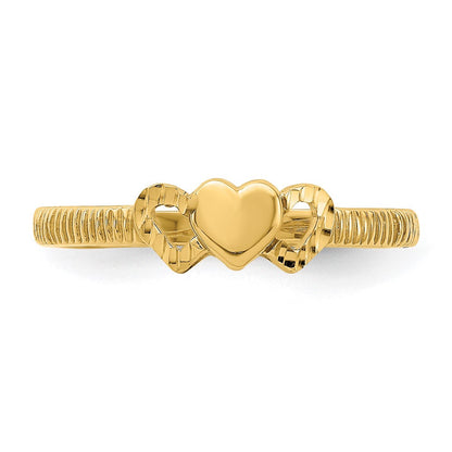 14K Gelbgold Ring mit massivem Herz und diamantgeschliffenen Herzen
