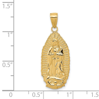 14K Gelbgold Polierter Ovaler Gravierter Anhänger mit Unserer Lieben Frau von Guadalupe-Scheibe