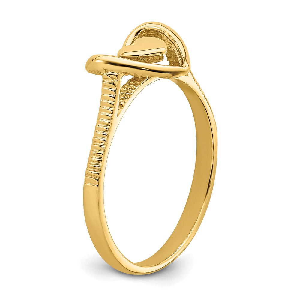 14K Gold polierter Ring mit strukturiertem Herz in Herzrahmen