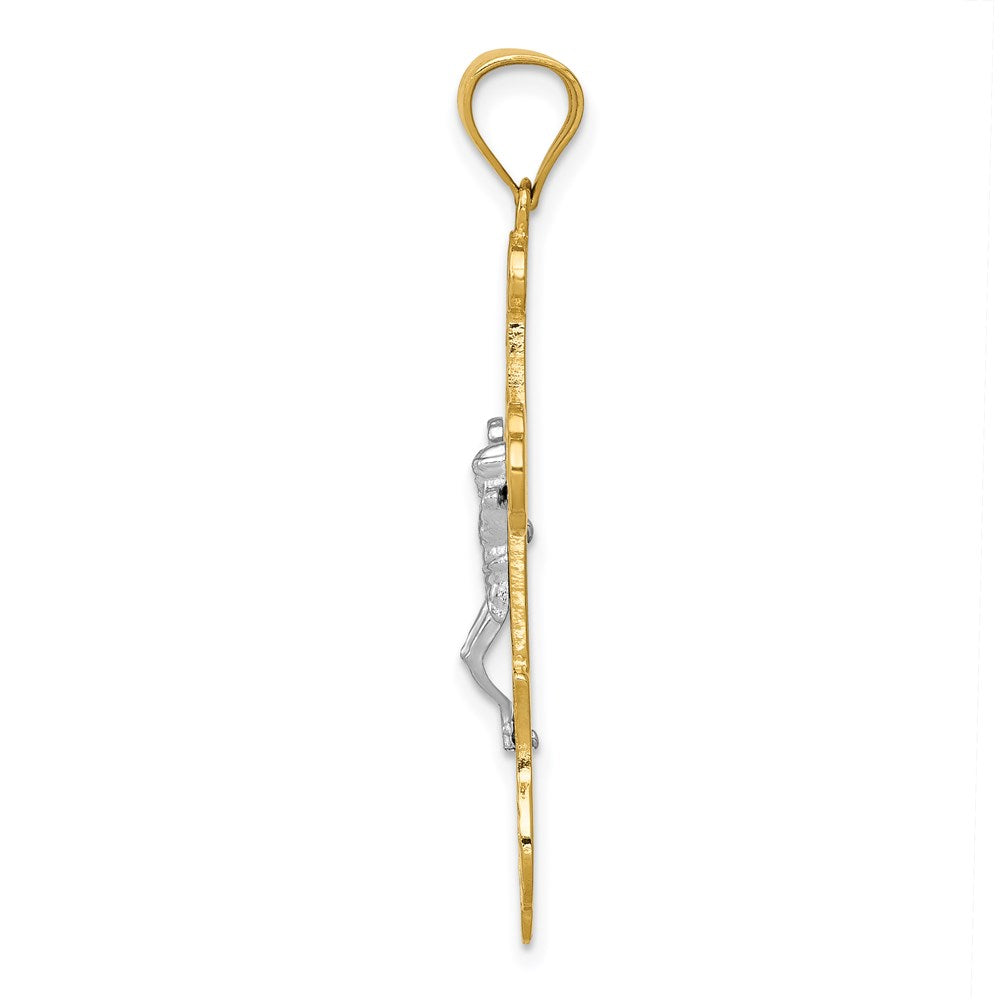14K Gelb- und Rhodium-Gold Zweifarbiges Gold Kruzifix-Anhänger mit Wirbel-Design und Knospenenden