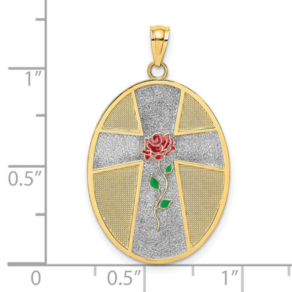 14K Gelb- und Rhodiumgold-Charm mit Rhodium-Emaille, Rosa Gelassenheitsgebet, ovale Scheibe