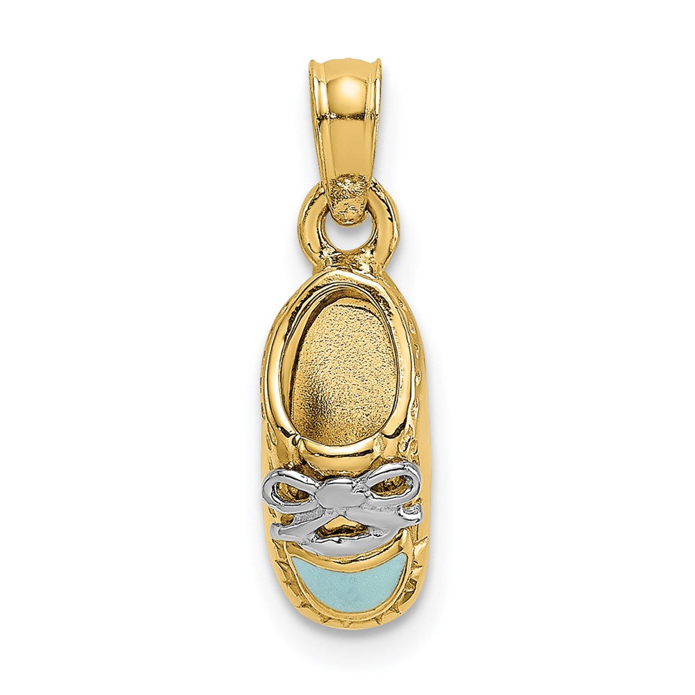 14K Gelb- und Rhodiumgold mit Weißrhodium, 3-D hellblau emaillierter Baby-Schuh-Charm