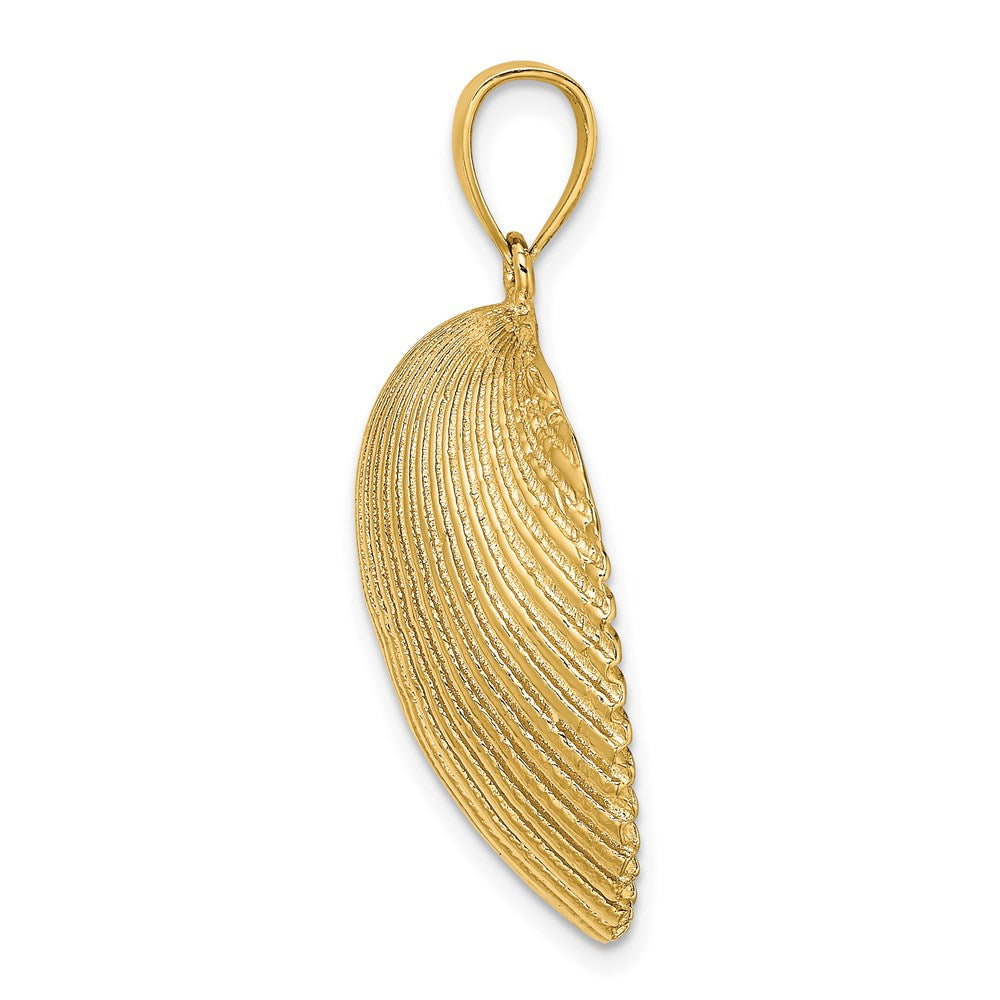 14K Gelbgold Charm mit strukturierter Muschel im Fächermuster