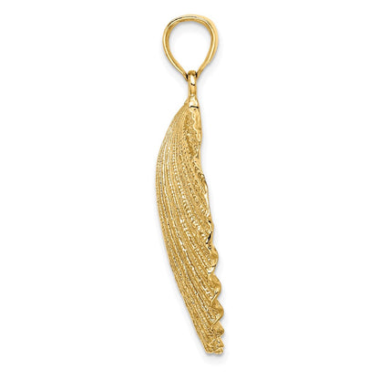 14K Gelbgold Charm gemuschelte Muschelschale mit Struktur** Alternativ, natürlicher formuliert: **14K Gelbgold Charm "Muschel" mit strukturierter Oberfläche