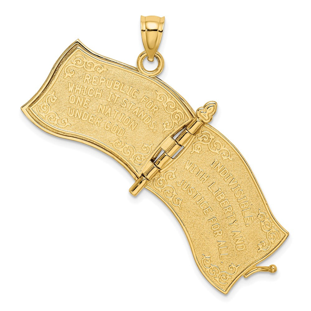 14K Gelb- und Rhodiumgold-Charm mit Rhodium, 3-D beweglicher Flaggenbuch-Anhänger „Treueschwur“