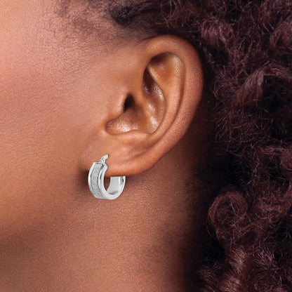 14K Weißgold Fantasie Glimmer Infused Creolen