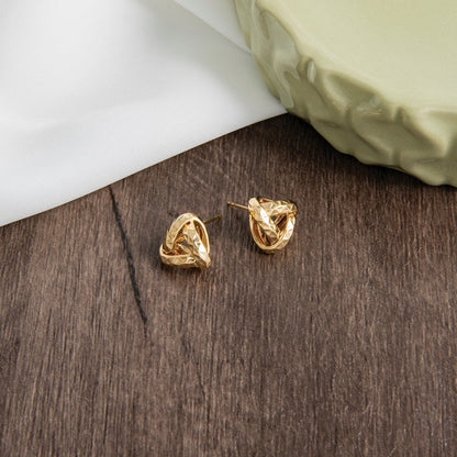14K Gelbgold Poliert und Diamantiert Dreieck Liebe Knoten Ohrstecker
