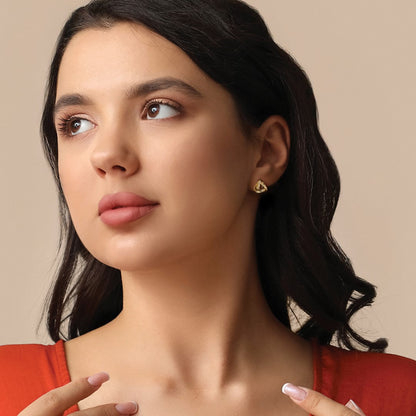 14K Gelbgold Poliert und Diamantiert Dreieck Liebe Knoten Ohrstecker