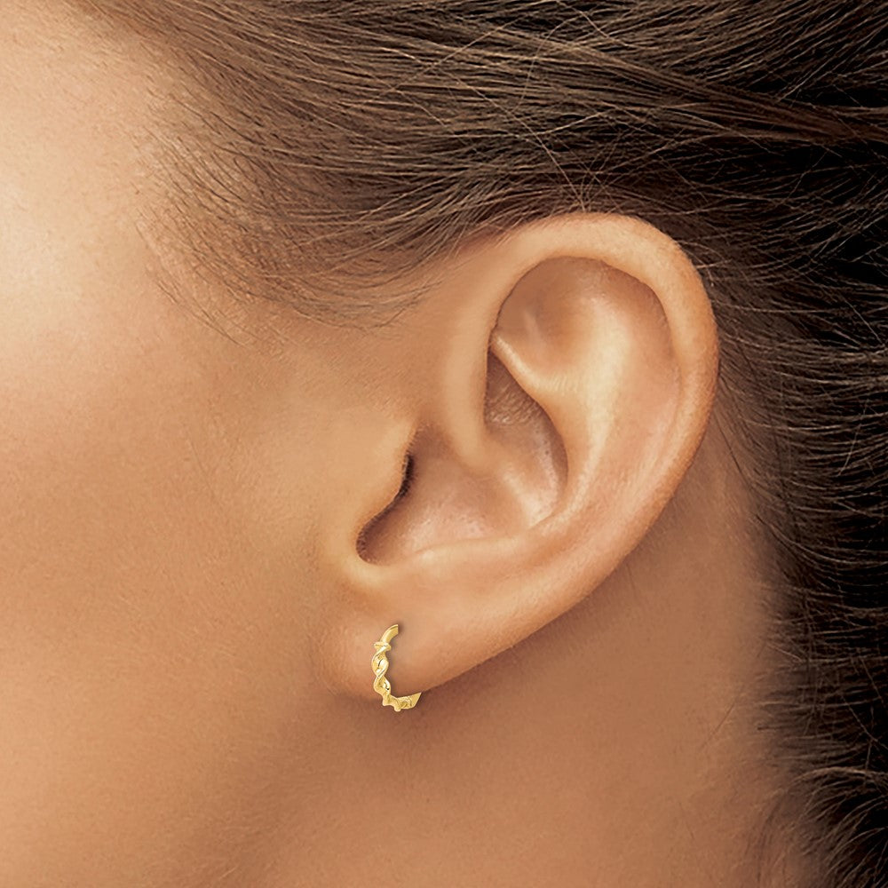 14K Gelbgold Poliert Gedreht Huggie Creolen