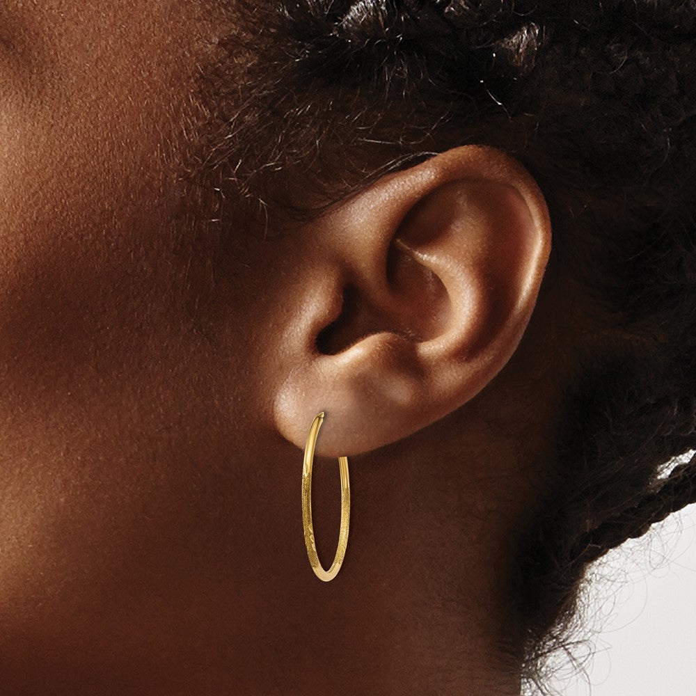 14K Gelbgold 1.0mm Diamantiert Endlos Creole Ohrring