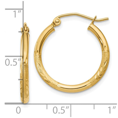 14K Gelbgold Satiniert und Diamantiert 2mm Rund Röhre Creolen
