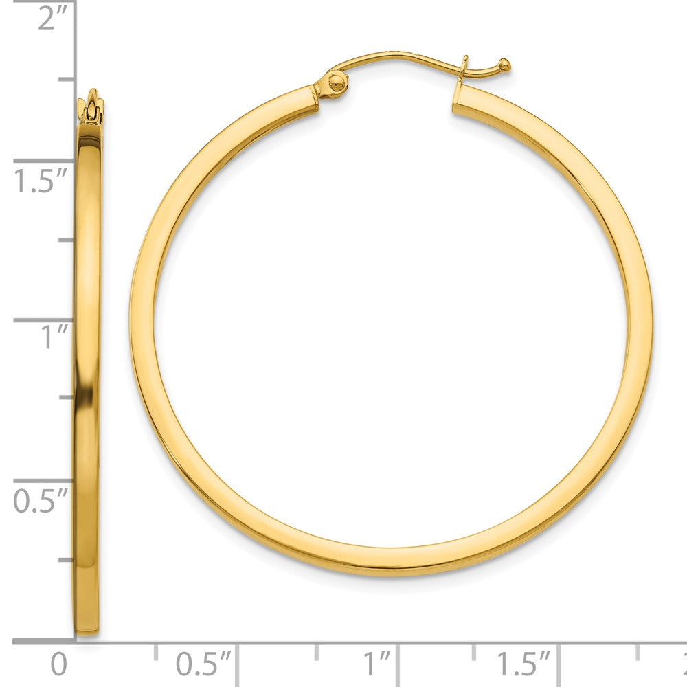 14K Gelbgold 2mm Quadratisch Röhre Creolen