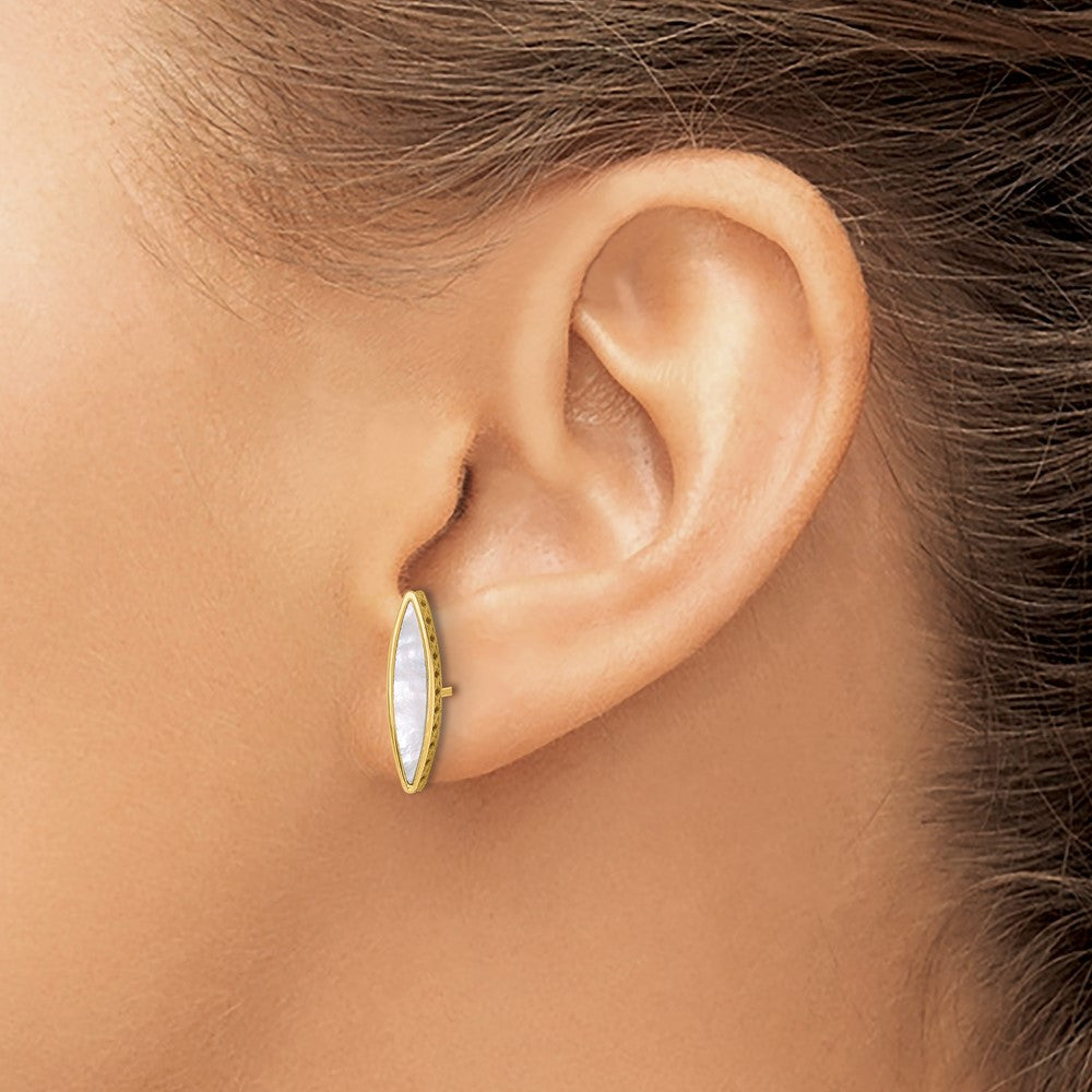 14K Gelbgold Poliert Perlmutt Ohrstecker
